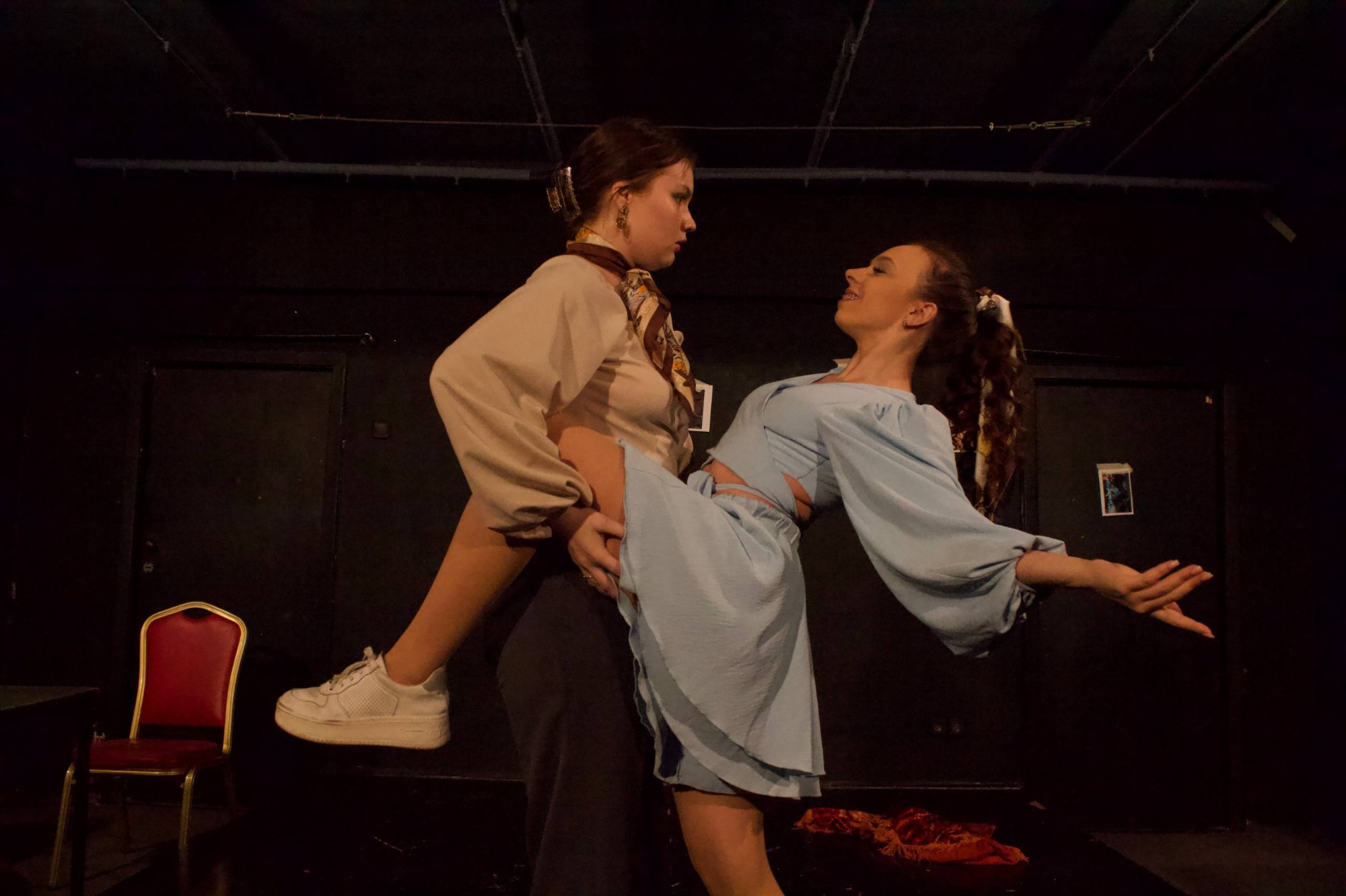 Свои люди — сочтёмся